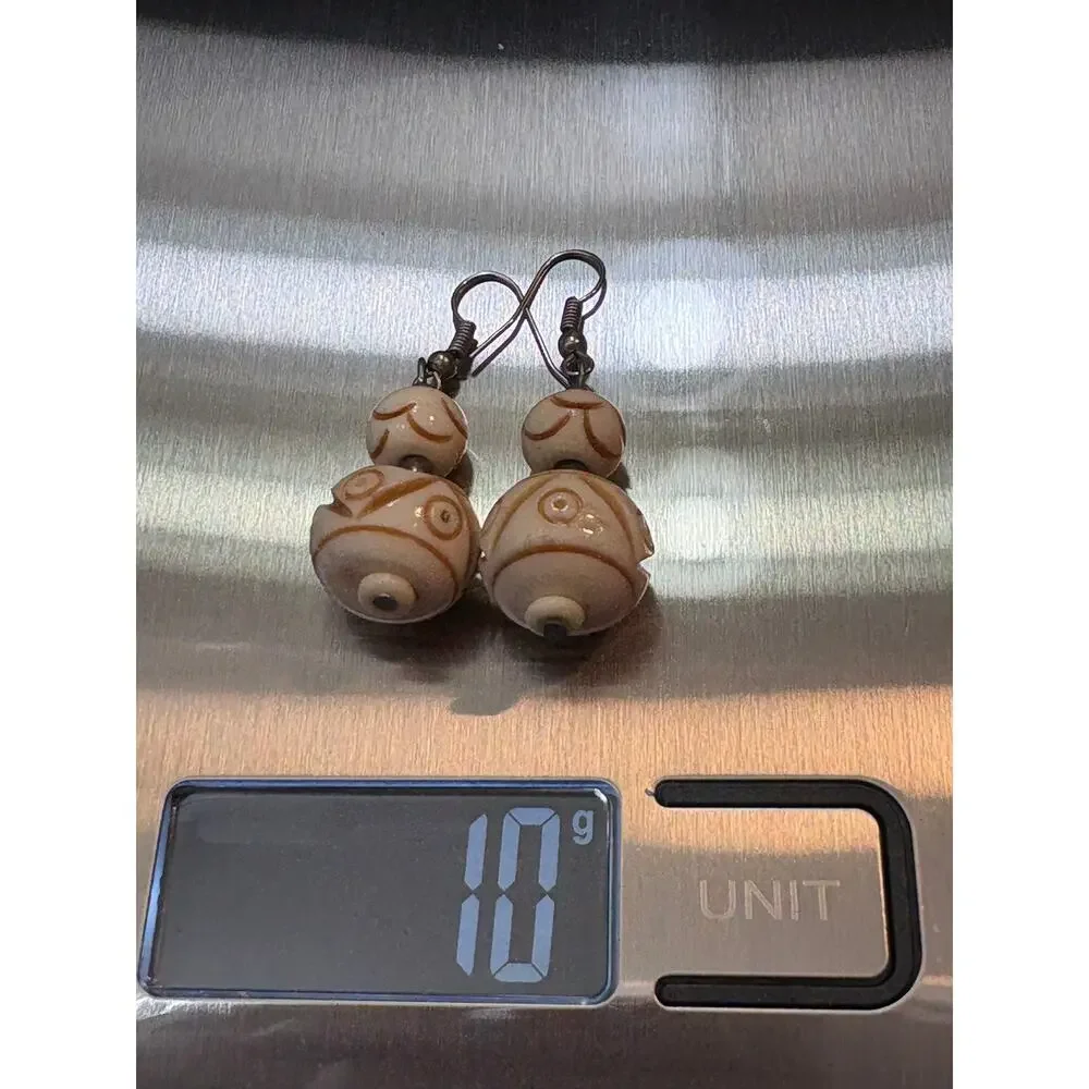 Vintage Carved Bone Bead Dangle Earrings Tribal Style 10g 1.5”
